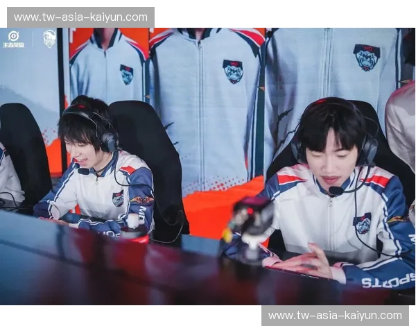 电竞比赛集锦：在瞬间里看到胜利的脉搏